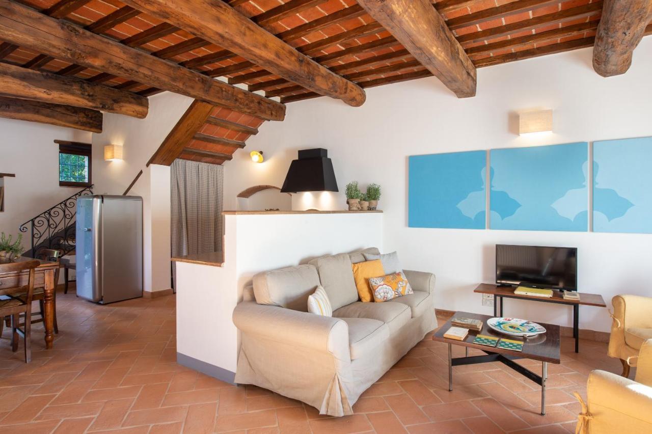 La Fattoria Del Rio Di Sopra - Agriturismo Baldeschi Tuoro sul Trasimeno Extérieur photo
