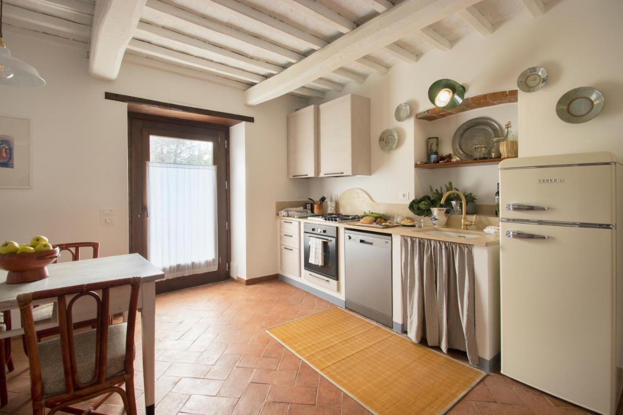 La Fattoria Del Rio Di Sopra - Agriturismo Baldeschi Tuoro sul Trasimeno Extérieur photo